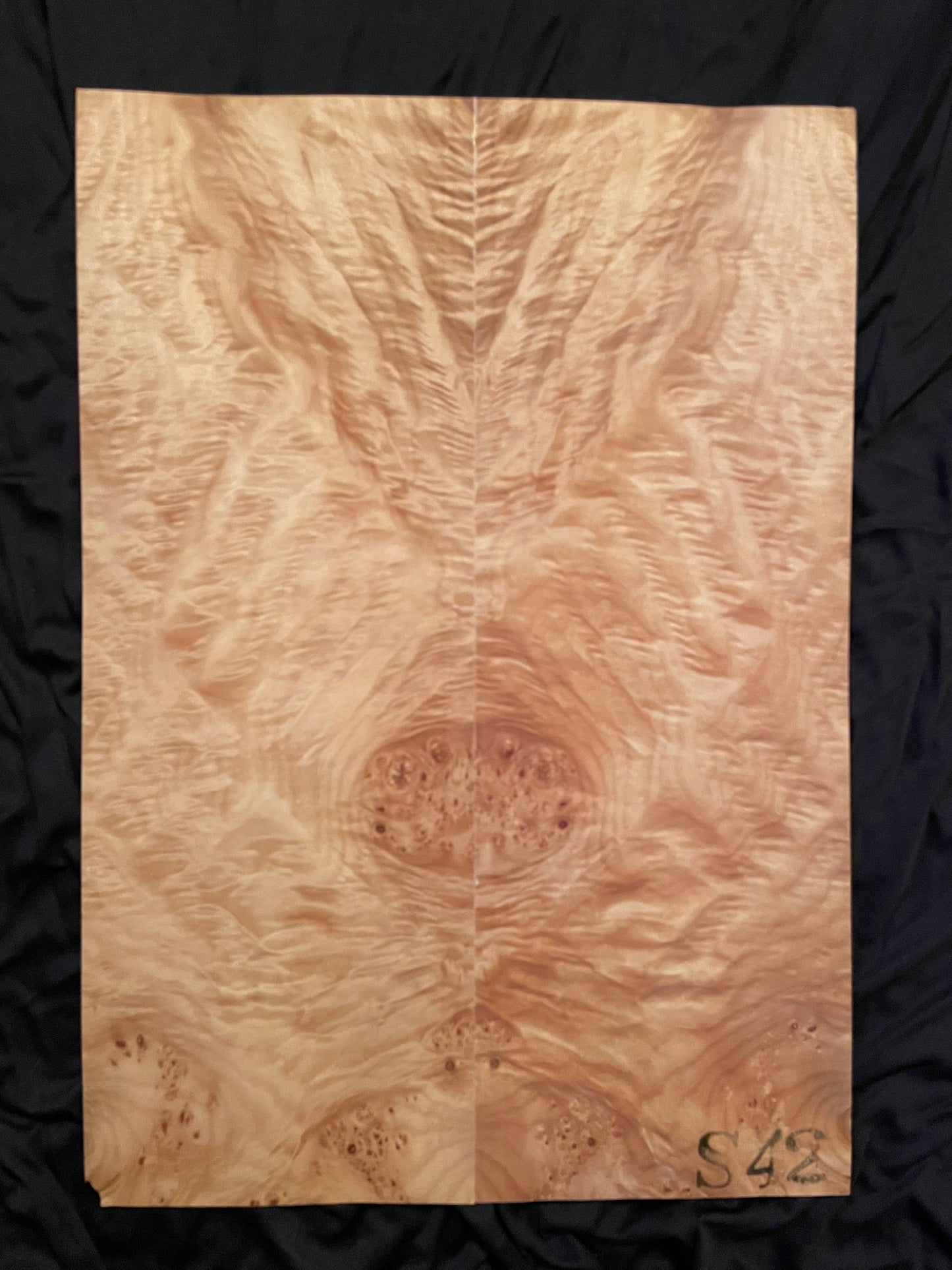 Bookmatched 3A Burl Maple Veneer